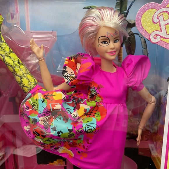 24HR DROP ⬇️ Weird Barbie Doll Barbie Movie - Picture 2 of 5